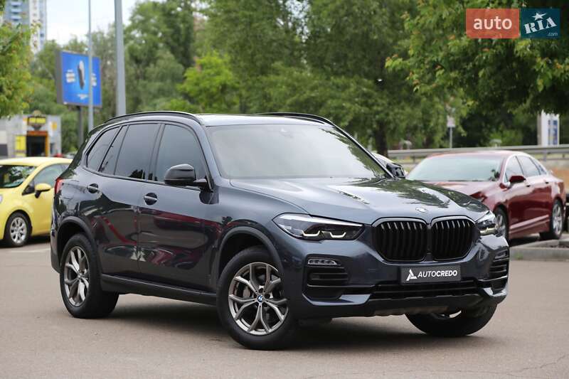 Внедорожник / Кроссовер BMW X5 2019 в Киеве