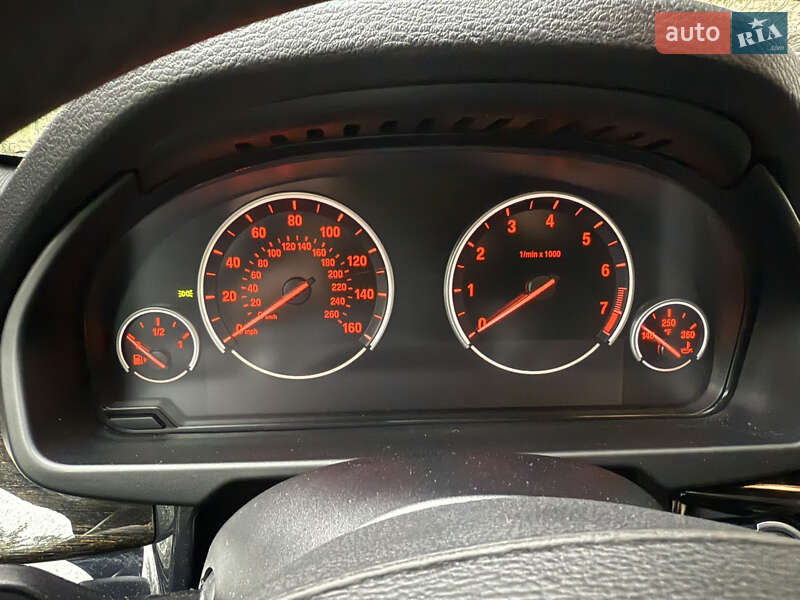 Позашляховик / Кросовер BMW X5 2018 в Чернівцях