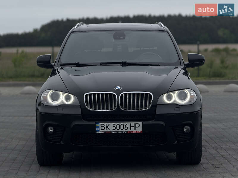 Внедорожник / Кроссовер BMW X5 2011 в Радивилове