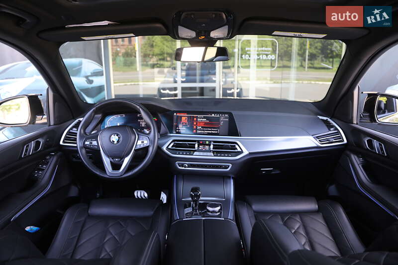 Внедорожник / Кроссовер BMW X5 2023 в Харькове