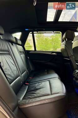 Внедорожник / Кроссовер BMW X5 2011 в 