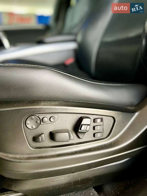 Позашляховик / Кросовер BMW X5 2011 в Миколаєві