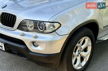 Внедорожник / Кроссовер BMW X5 2006 в 