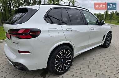 Внедорожник / Кроссовер BMW X5 2024 в 