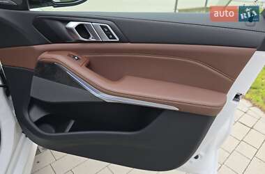 Внедорожник / Кроссовер BMW X5 2024 в 