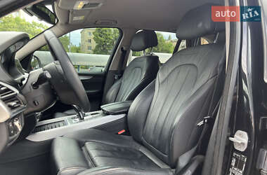 Внедорожник / Кроссовер BMW X5 2016 в 