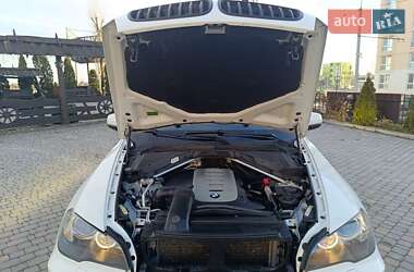Позашляховик / Кросовер BMW X5 2007 в 