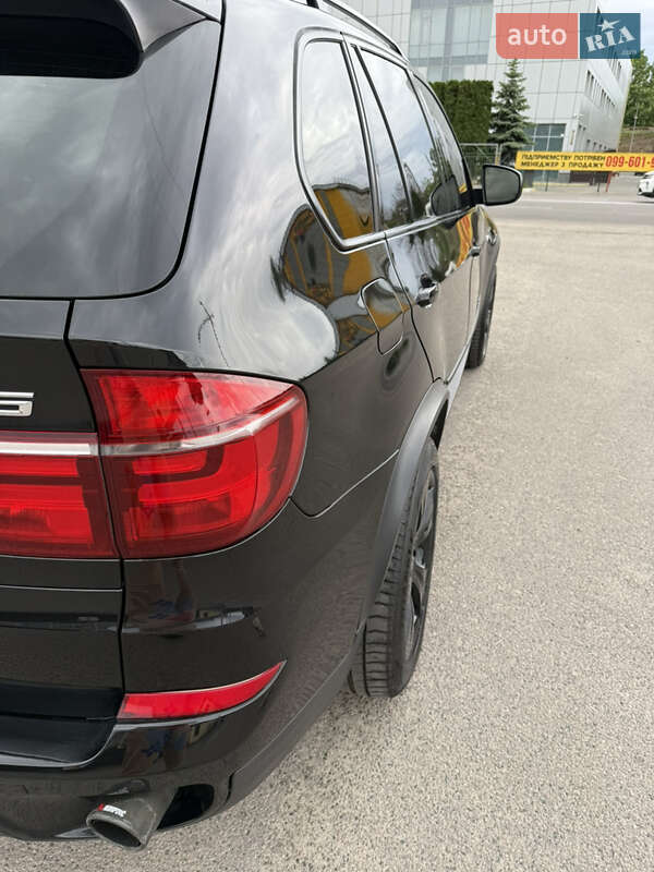 Внедорожник / Кроссовер BMW X5 2011 в Киеве