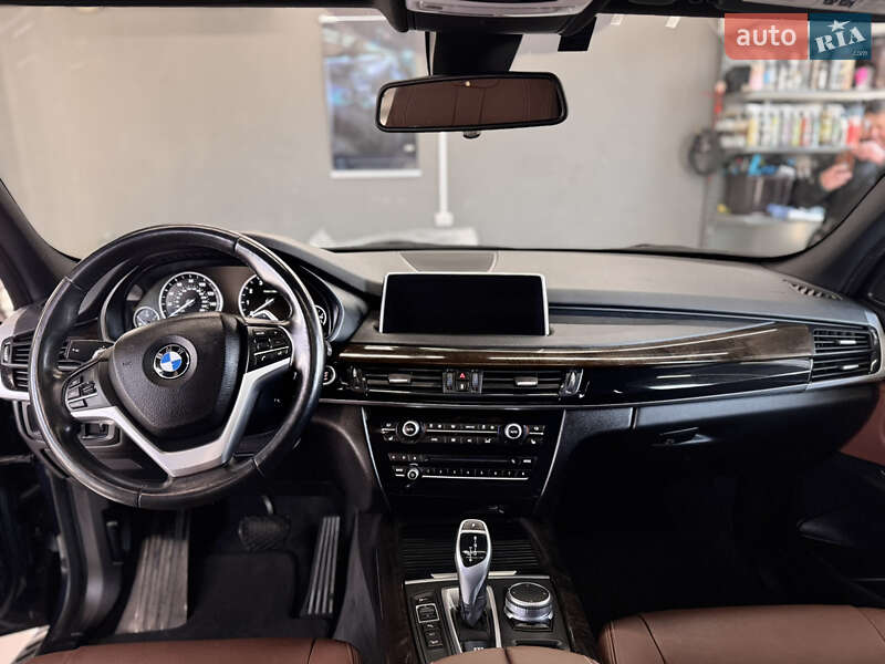 Внедорожник / Кроссовер BMW X5 2018 в Калуше