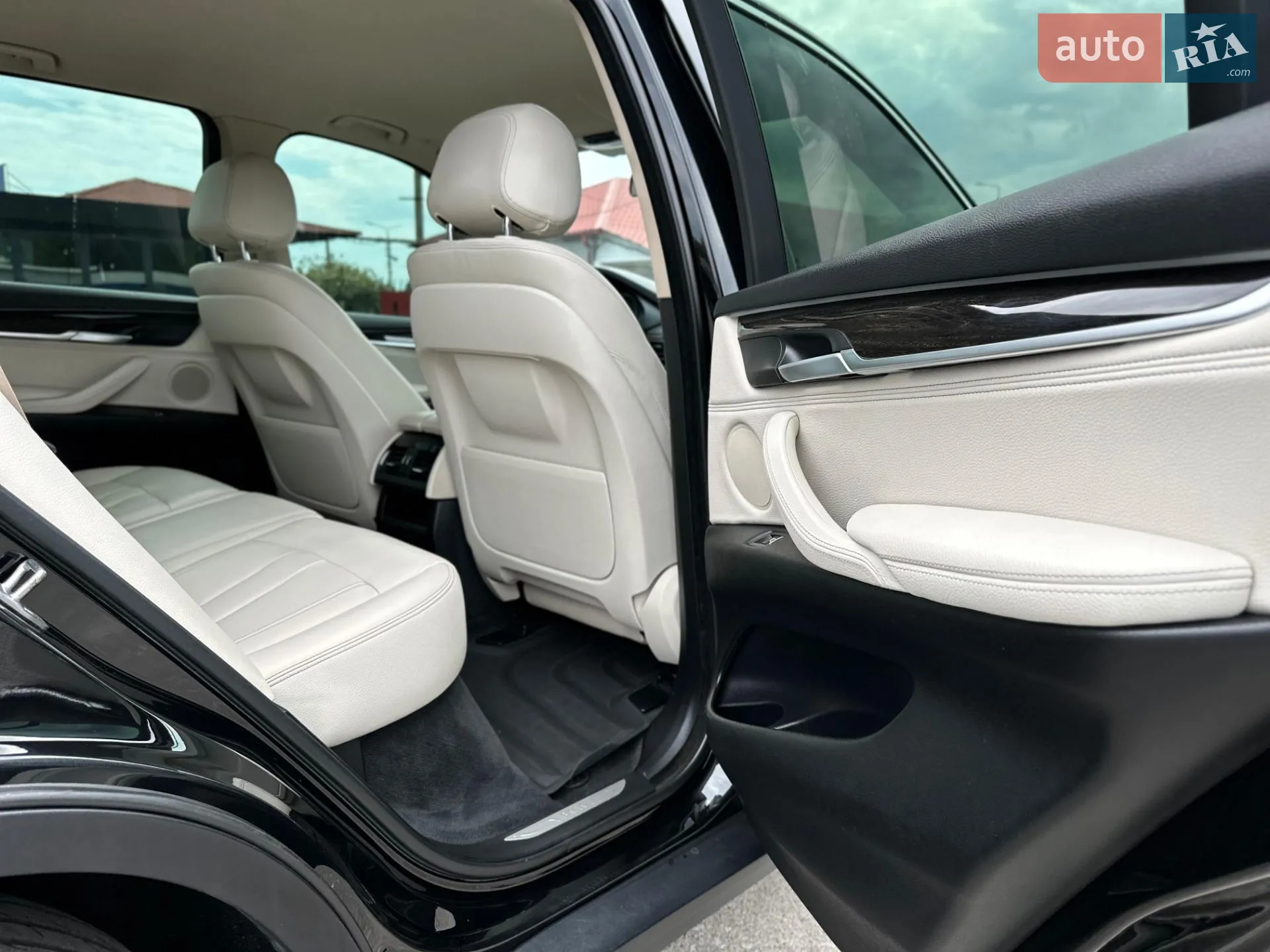 2015 BMW X5 - мініатюра 52