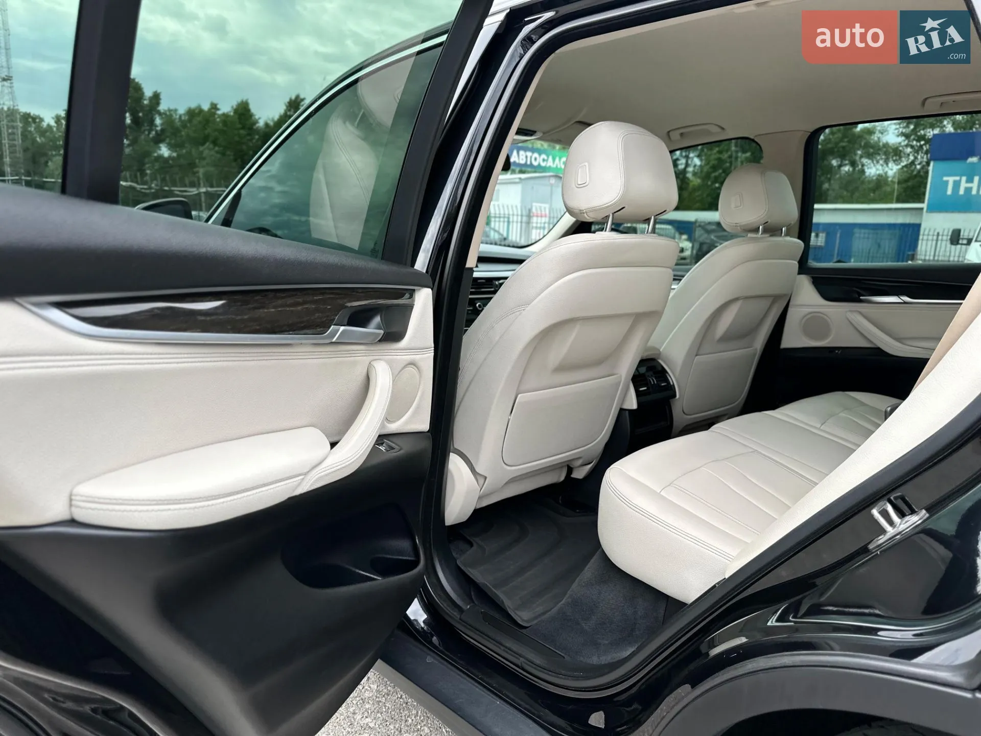 2015 BMW X5 - мініатюра 51
