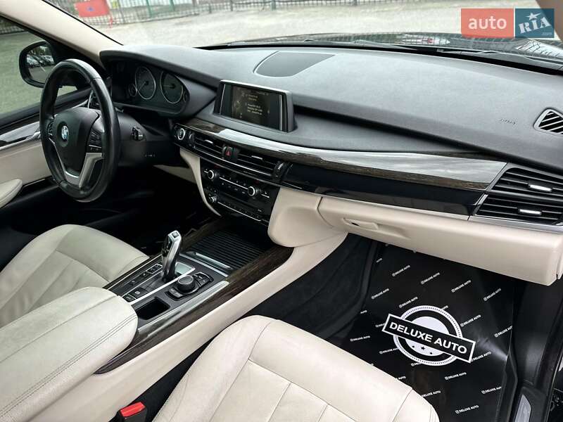 Внедорожник / Кроссовер BMW X5 2015 в Киеве