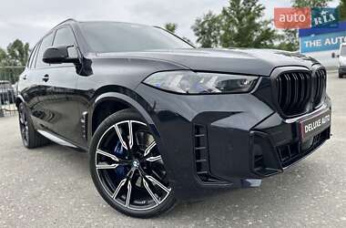 Позашляховик / Кросовер BMW X5 2023 в 