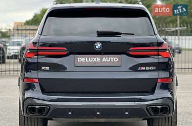 Позашляховик / Кросовер BMW X5 2023 в 