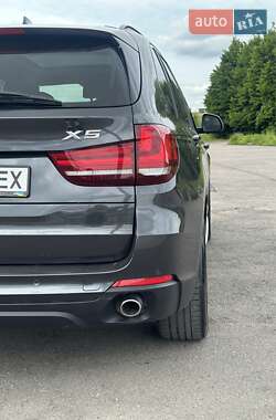Позашляховик / Кросовер BMW X5 2014 в 
