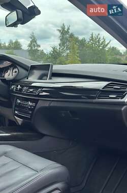 Позашляховик / Кросовер BMW X5 2014 в 