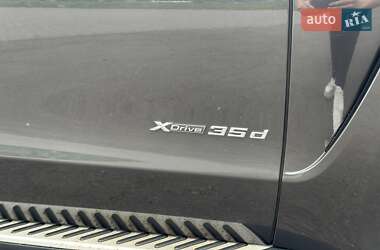 Позашляховик / Кросовер BMW X5 2014 в 