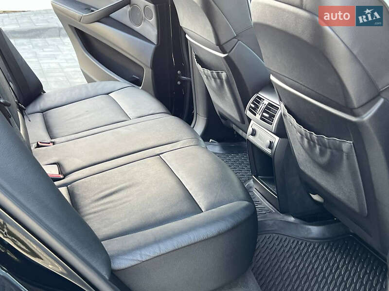 Позашляховик / Кросовер BMW X5 2011 в Подільську