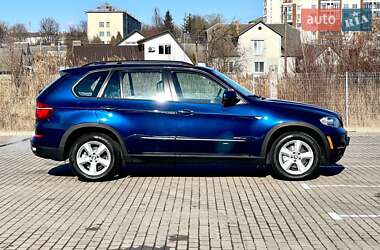 Внедорожник / Кроссовер BMW X5 2012 в 