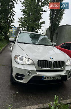 Позашляховик / Кросовер BMW X5 2013 в Житомирі