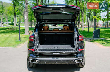 Внедорожник / Кроссовер BMW X5 2022 в 