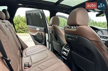 Внедорожник / Кроссовер BMW X5 2018 в 