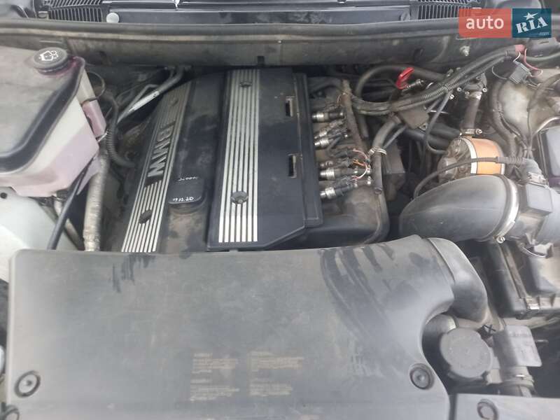 Внедорожник / Кроссовер BMW X5 2003 в Теофиполе