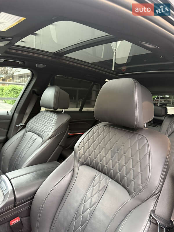 Внедорожник / Кроссовер BMW X5 2018 в Киеве