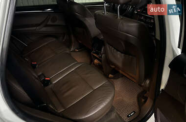 Внедорожник / Кроссовер BMW X5 2010 в 