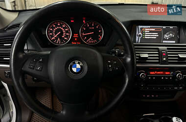 Внедорожник / Кроссовер BMW X5 2010 в 