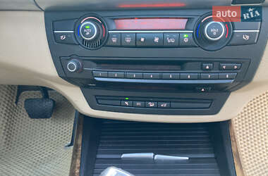 Внедорожник / Кроссовер BMW X5 2009 в 