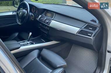 Внедорожник / Кроссовер BMW X5 2010 в 