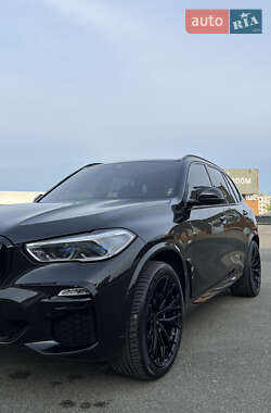 Внедорожник / Кроссовер BMW X5 2021 в 