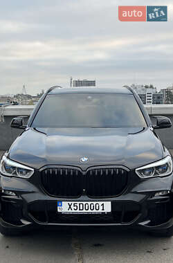 Внедорожник / Кроссовер BMW X5 2021 в 