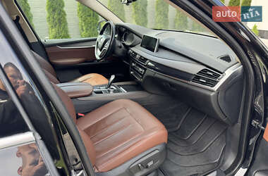 Внедорожник / Кроссовер BMW X5 2015 в 