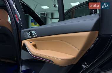 Внедорожник / Кроссовер BMW X5 2024 в 