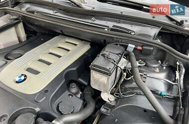 Позашляховик / Кросовер BMW X5 2005 в 