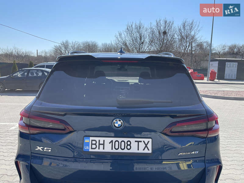 Позашляховик / Кросовер BMW X5 2022 в Одесі