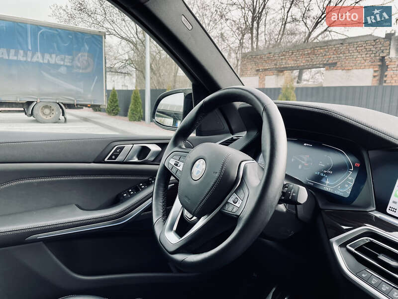 Позашляховик / Кросовер BMW X5 2022 в Одесі