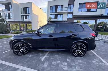 Внедорожник / Кроссовер BMW X5 2019 в 