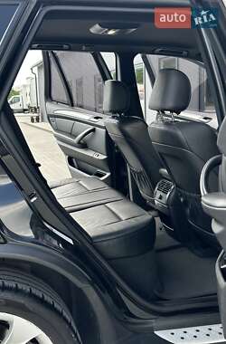 Внедорожник / Кроссовер BMW X5 2004 в 