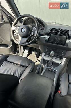 Внедорожник / Кроссовер BMW X5 2004 в 