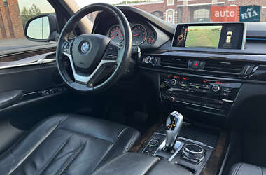 Внедорожник / Кроссовер BMW X5 2014 в 