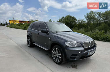 Позашляховик / Кросовер BMW X5 2012 в 