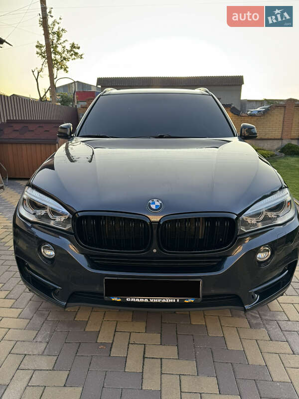 Внедорожник / Кроссовер BMW X5 2015 в Хмельницком