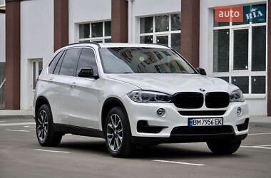 Позашляховик / Кросовер BMW X5 2017 в 