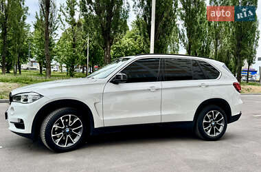 Позашляховик / Кросовер BMW X5 2017 в 