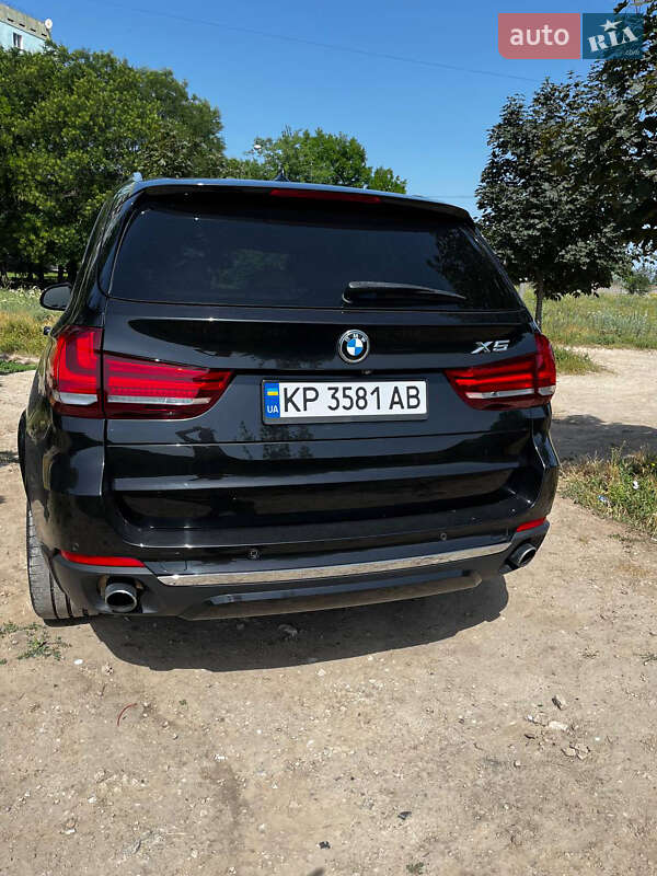 Внедорожник / Кроссовер BMW X5 2016 в Запорожье
