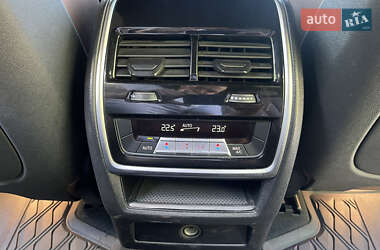 Позашляховик / Кросовер BMW X5 2019 в 