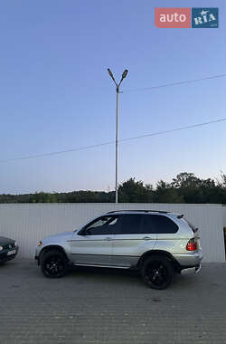 Внедорожник / Кроссовер BMW X5 2004 в 